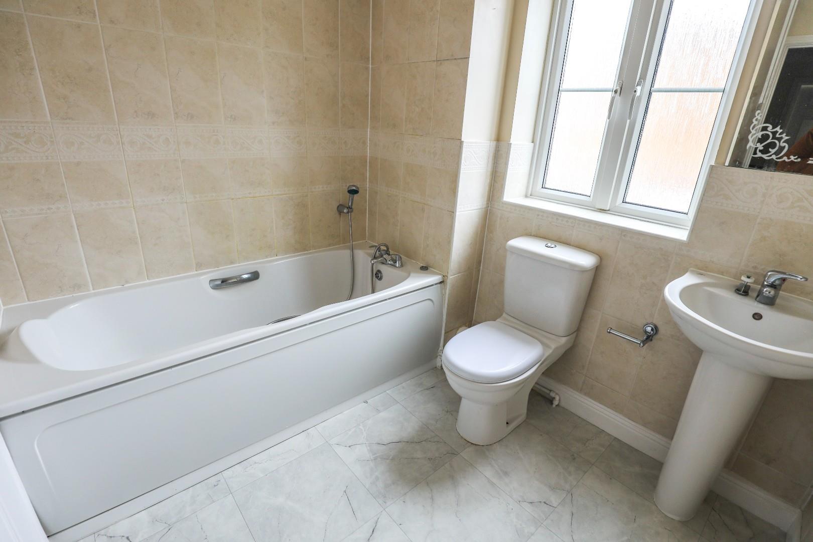 Llwyn Y Gog, Rhoose Point, Rhoose, Vale of Glamorgan, CF62 3LS